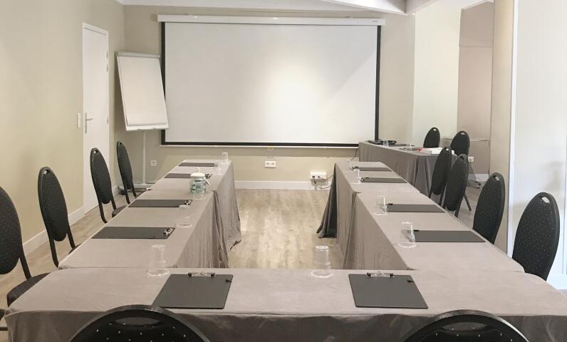 salle_petitegrenouille_U (2)-fotor-2024111312016.jpg
